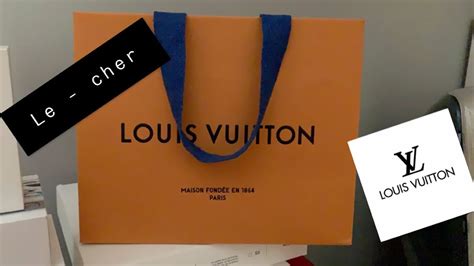 article le moins cher louis vuitton|Louis Vuitton vestiaire.